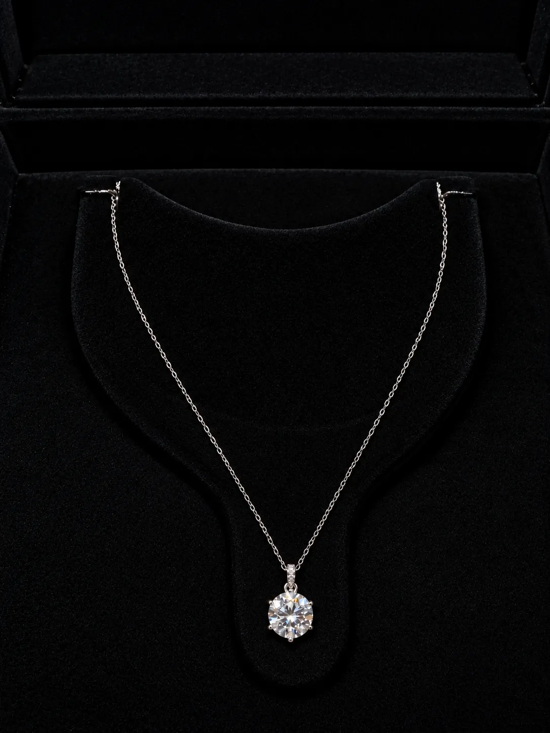 Lumina Drop Necklace Necklaces